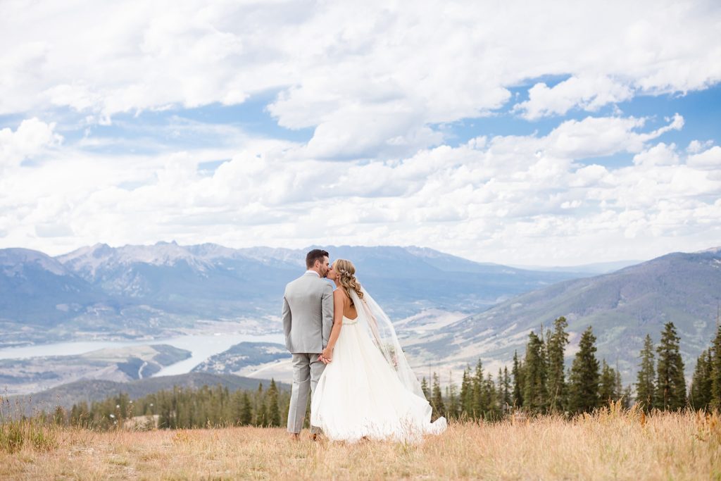 Colorado Mountain Views Wedding Photographer