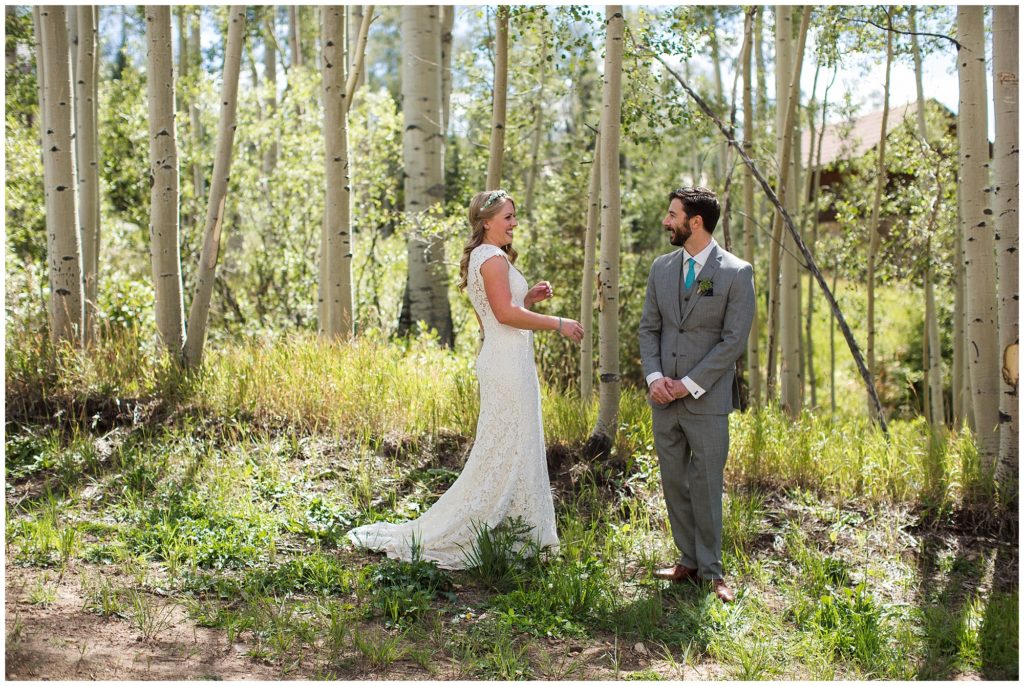 groom turning around during first look at gorrono ranch in Telluride 