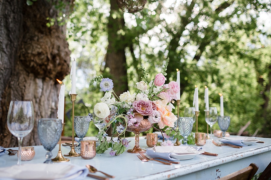 soft pastel colors for outdoor wedding reception at lyons farmette