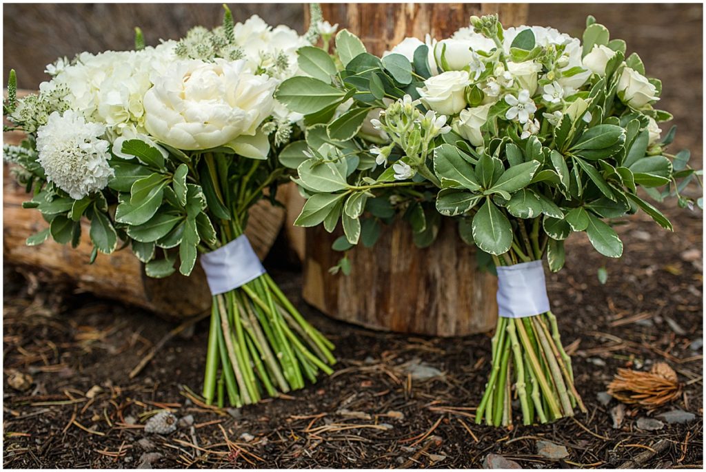 Floral decor designed by Indigo Flowers for elopement ceremony at Sapphire Point Breckenridge.