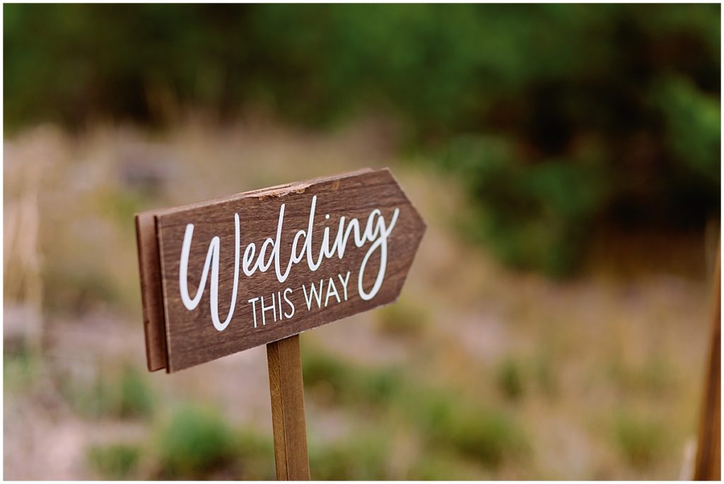 Wedding welcome sign at Frisco Day Lodge
