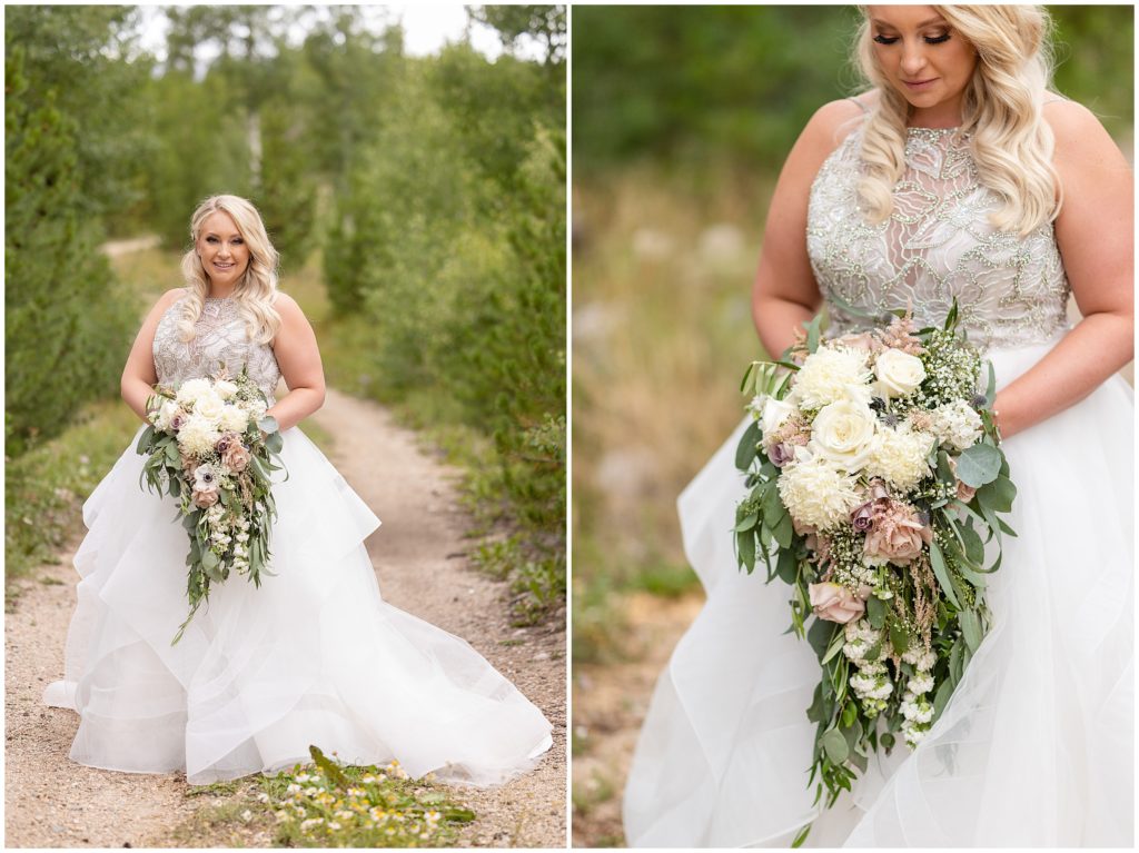 Bride with bouquet from Palmer Flowers
