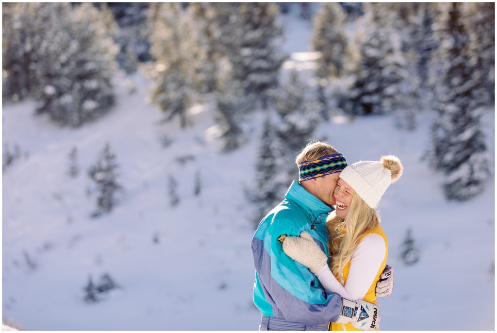 Winter snow engagement session in Vail